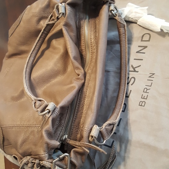 NEW Liebeskind Berlin Kobe Purse - Picture 5 of 6